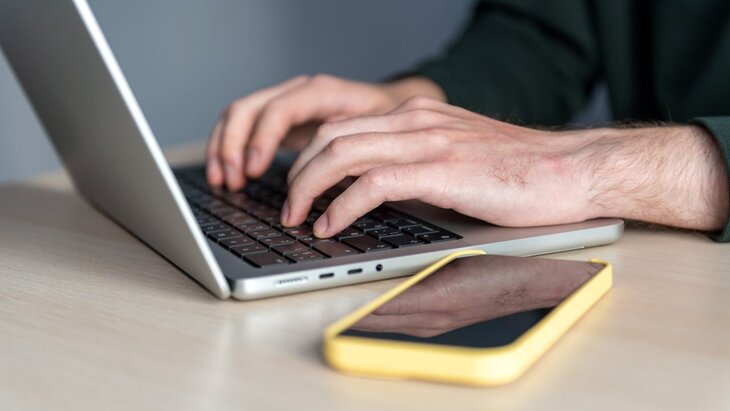 ���������� ������ ����� "������� ������" �������� ��� ���������, ��� � �������