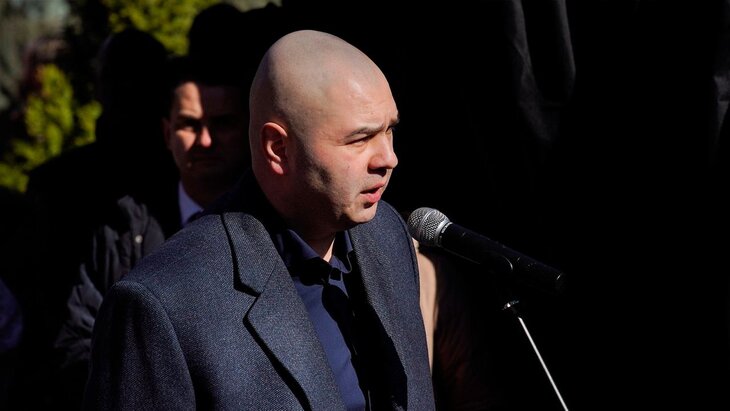 ��� � ������ ������� ����� ������������ ����� ��������� ������������