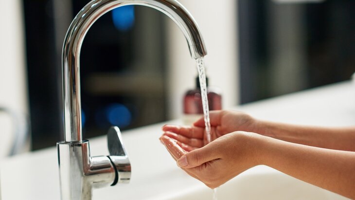 � ������ ����������� ������� ������������� � ����� 6 ��� ������