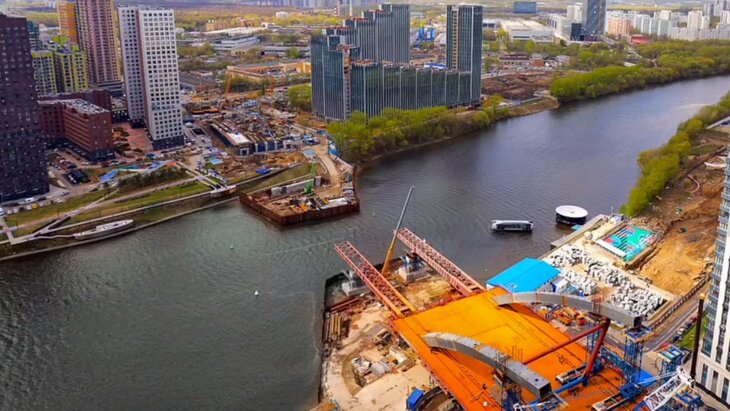 ������� ��������� � ������������� ����� ����� ������-���� � ���������� �������