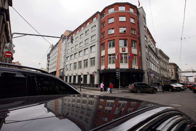 � ���������� ��������������� ������ � �������� �������� ����