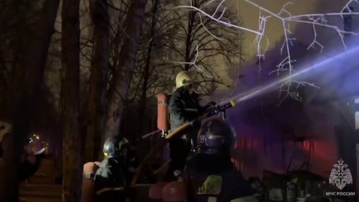 ����� � ���� � "�����������" �����������