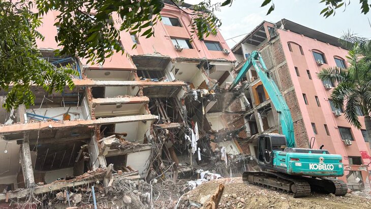 ����� �������� � ������ ��-�� ������������� ��������� 3,6 ��� �������