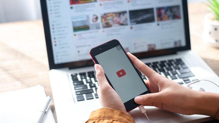 YouTube �������� �������������� ����� ����� �� ���� ��������� � ��