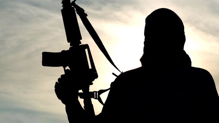 ������������� ��������� ������������� � �������� ����������� �������� �� ������� � ���