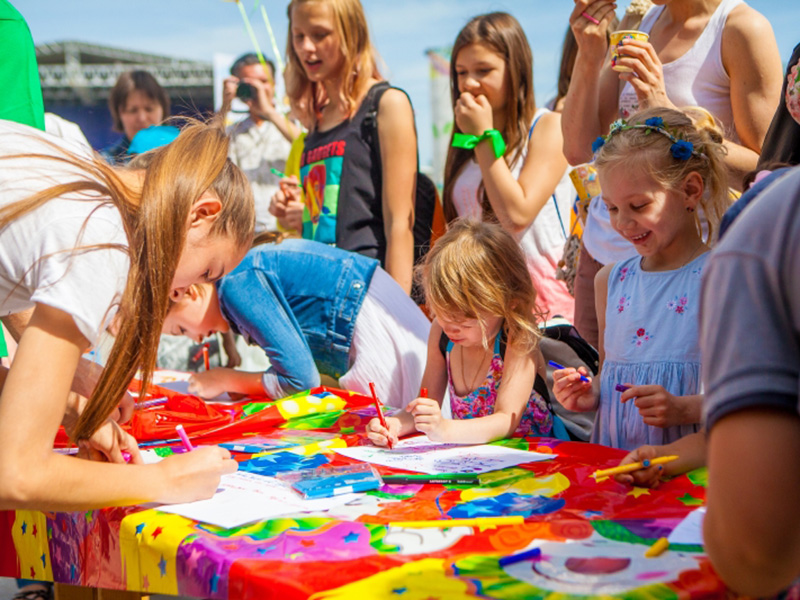 � ������ � ���� ������ ����� ������� 145 ��������� �����������