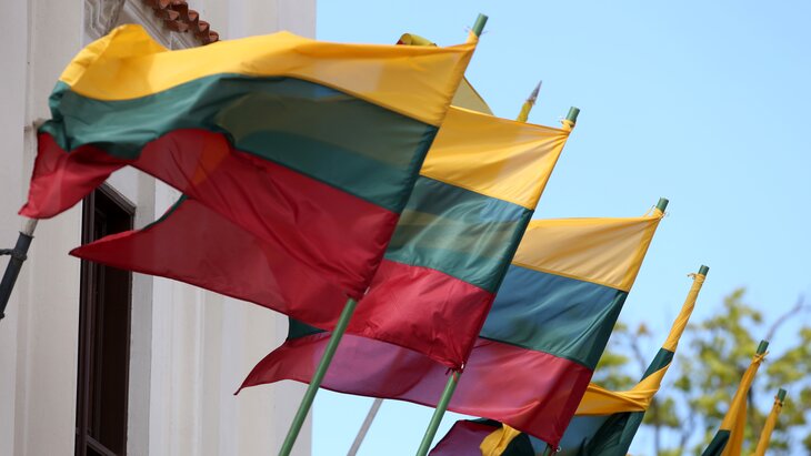 ������ ����� ������� ������������ � �������� ����������� ��������� ������