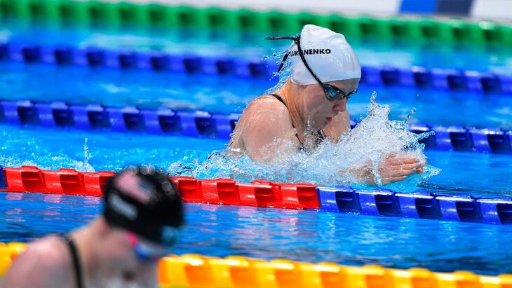 ��������� ���������� � ������� �������� �������� ������ �� 200 ������ �� ������������