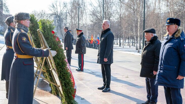 ������� �������� ����� � ������ ������������ �������