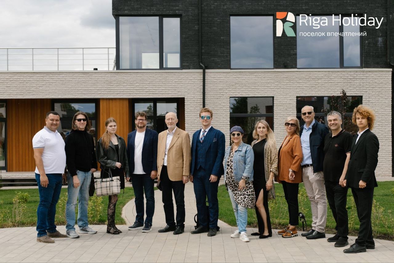 � ������ ��������� ����� -������