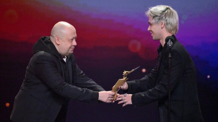 ������ ������ ������� "�������� ����" �� ������������ ������ � ������ � �������