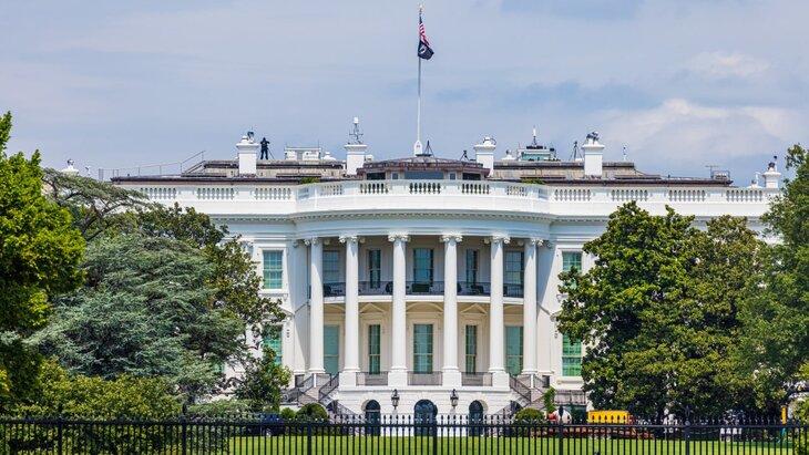 ������ �������� ��������� ���������� ������� � �������� �������� ������� � ���