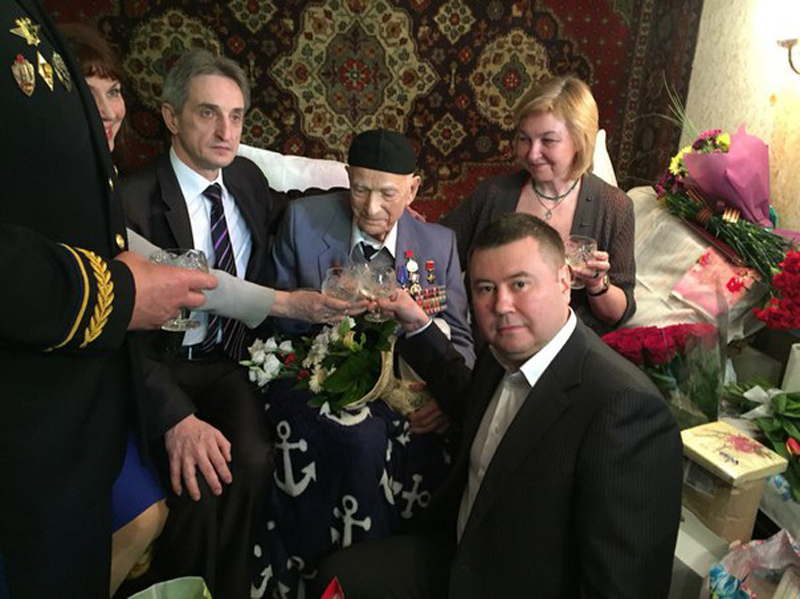 ������ �������� ����� ������ ������ 100-������� ������ ���