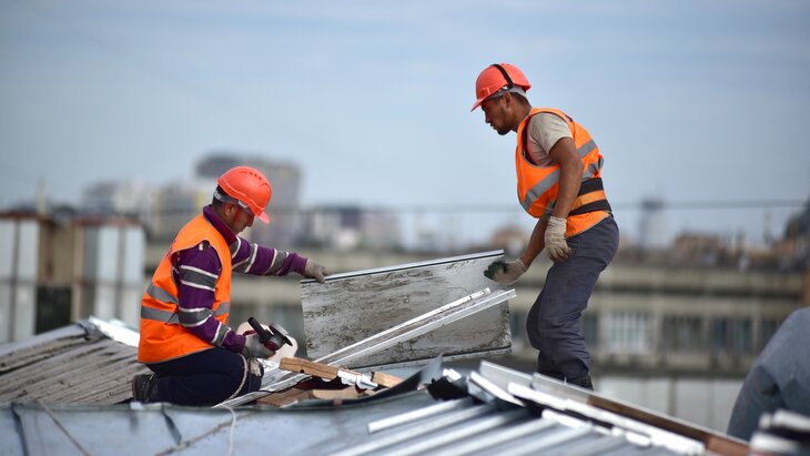 ����� 700 ���� ����� ����� ���������� ������������� � ������ � ���� ����