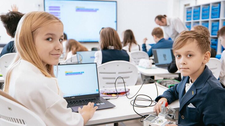 ����� 600 ��������������� ����������� ������� � ������� � ������