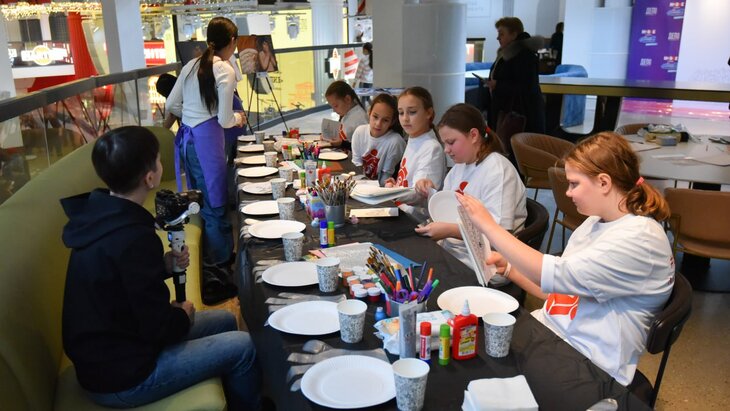 ������ "�������� � ���������" ������� � ������ 18 ���