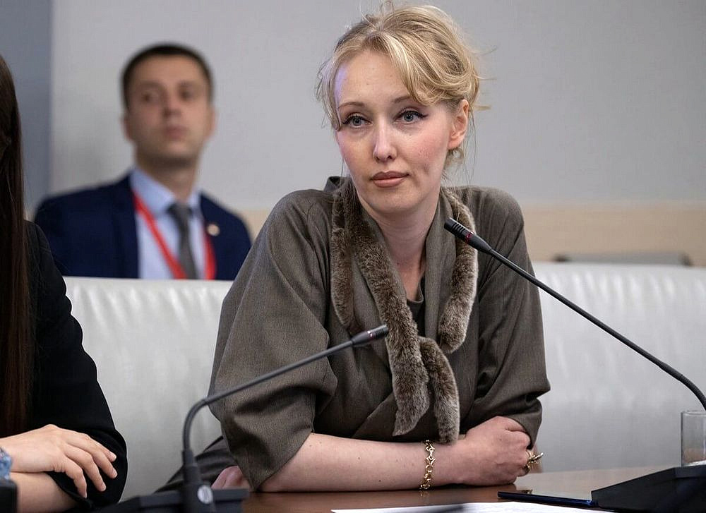 Депутат Енгалычева прокомментировала поправки в основном законе страны