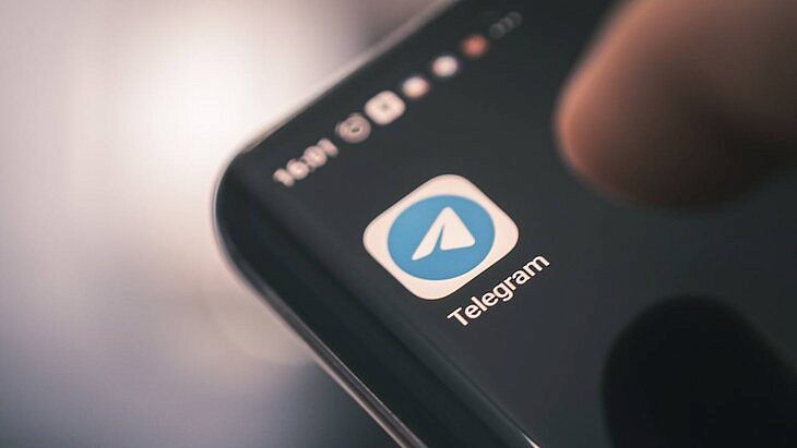 Telegram   4   -       